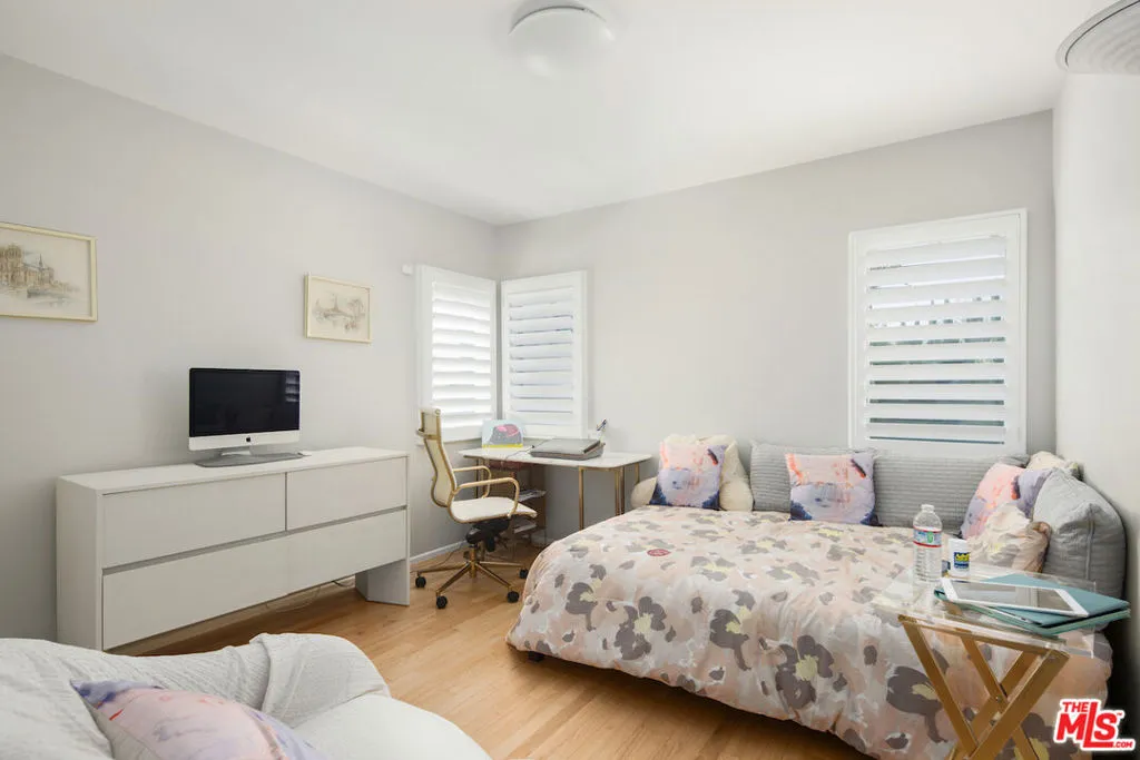 2313 Amherst Avenue, Los Angeles, California 90064 home-pic-20